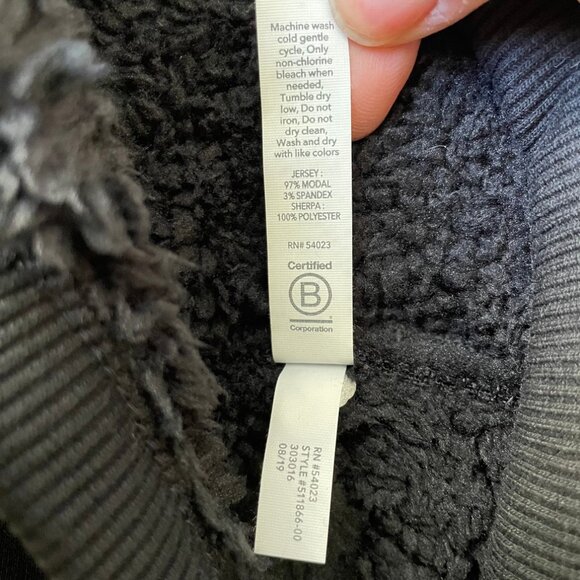 Athleta Hoodie Sweatshirt Womens XS Black Solstice Reversible Sherpa Pullover - Picture 11 of 13